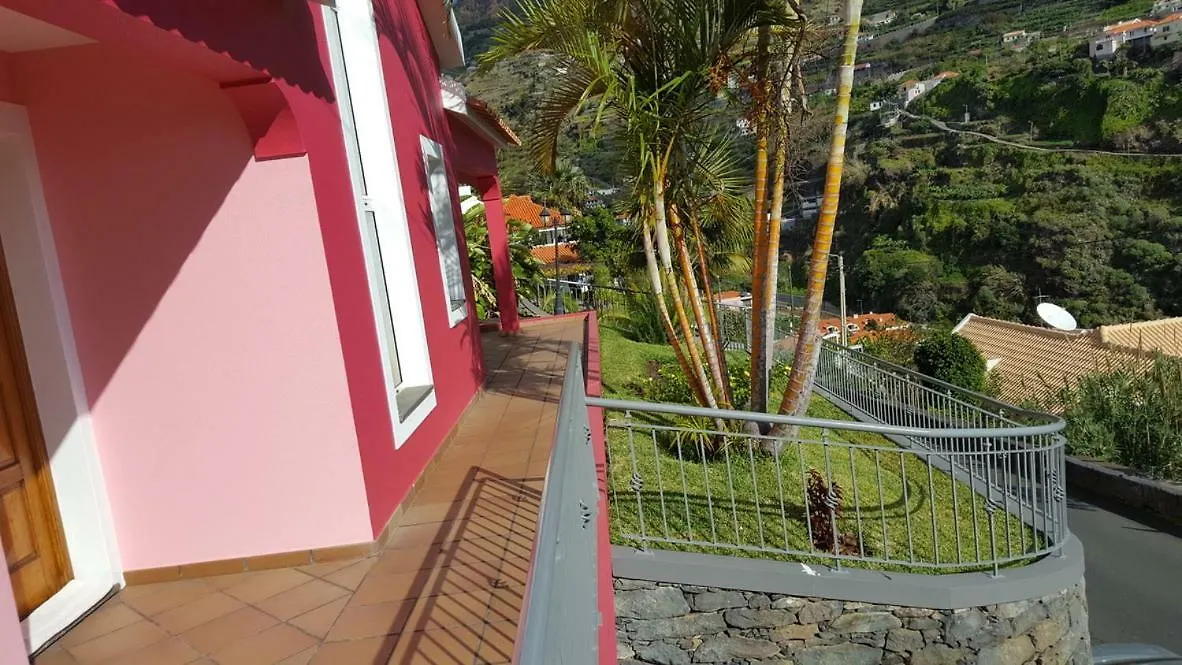 Pink House Apartment Ponta do Sol  Portugal