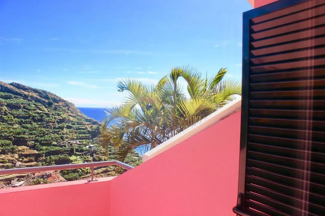 Pink House Apartment Ponta do Sol  Portugal