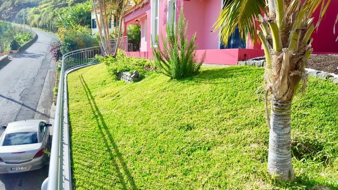 Pink House Apartment Ponta do Sol  Portugal
