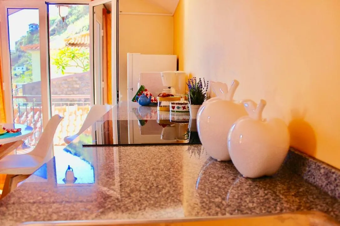 Pink House Apartment Ponta do Sol